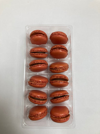 冷凍ストロベリーマカロン Frozen Strawberry Macarons