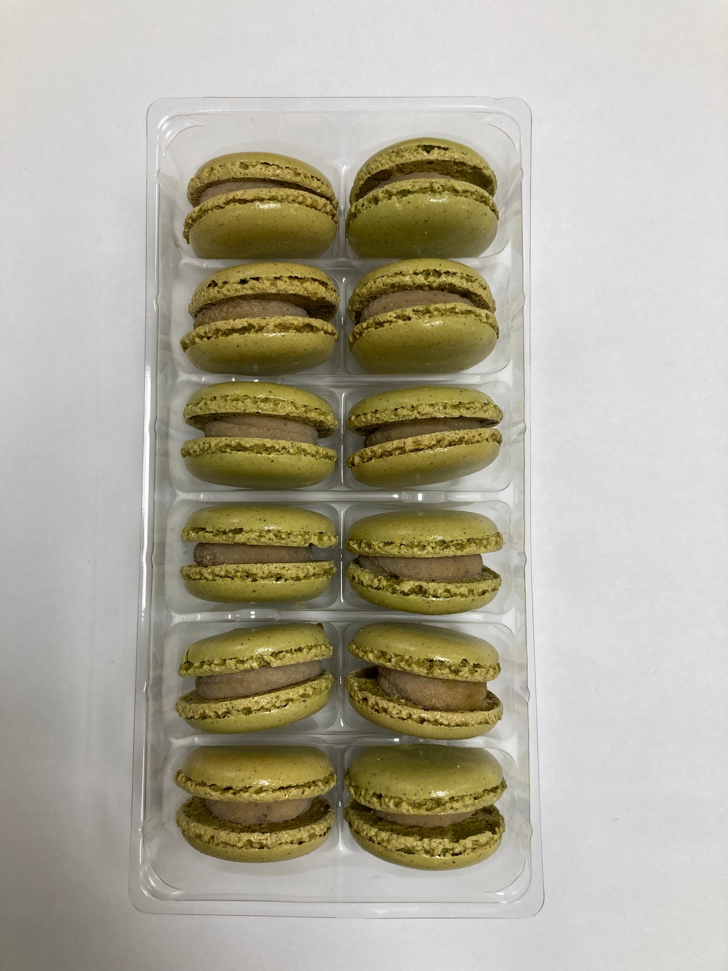 冷凍ピスタチオマカロン Frozen Pistachio Macarons